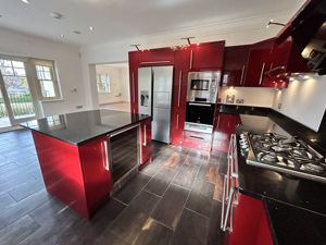 Photo 9- click for photo gallery